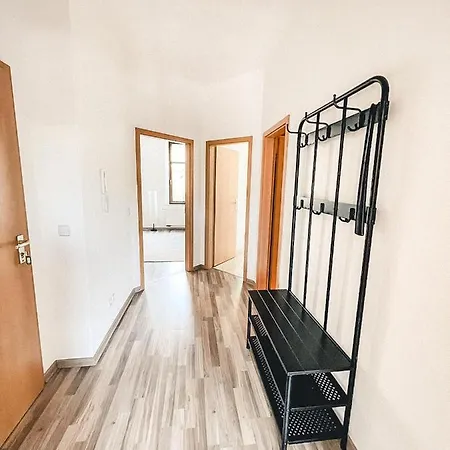 Zentrum, 2r, Balkon, Wifi, 4p, Modern, Ruhig Apartamento Chemnitz