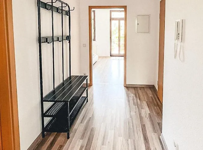 아파트 Zentrum, 2r, Balkon, Wifi, 4p, Modern, Ruhig