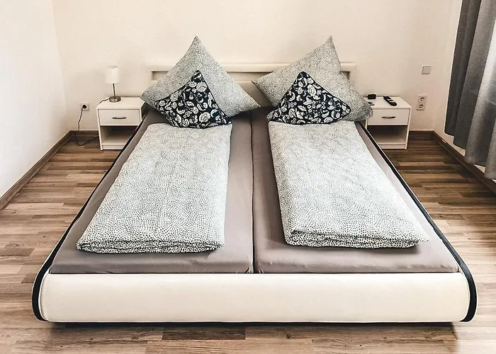 Zentrum, 2r, Balkon, Wifi, 4p, Modern, Ruhig 아파트 켐니츠